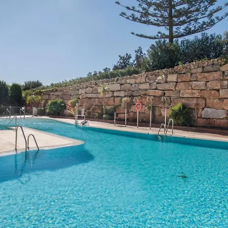 Sunny Terrace In Prestigious Golf Apartment Mijas
