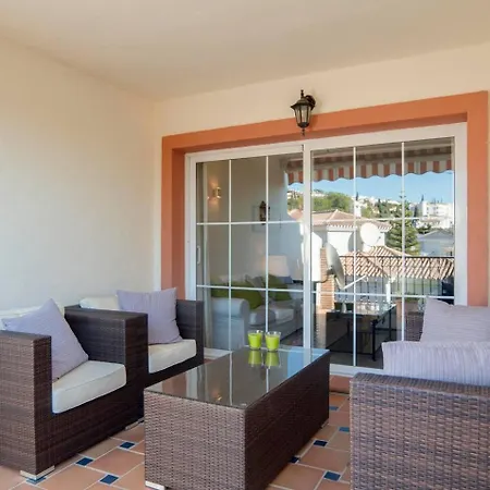 Apartment Sunny Terrace In Prestigious Golf